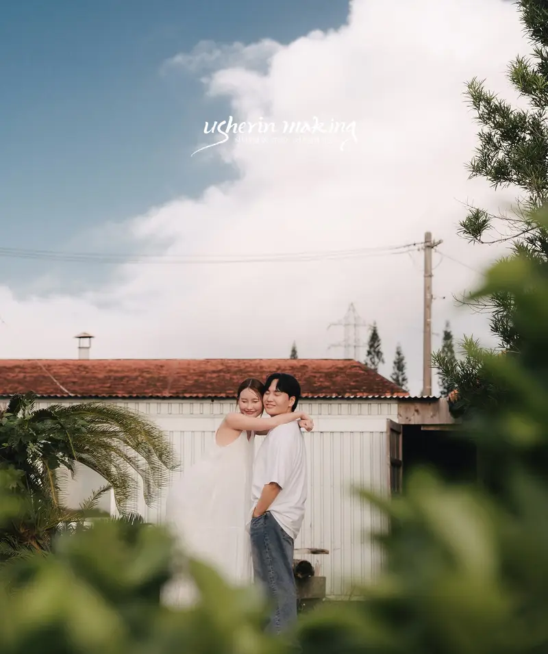 꽃처럼 아름답게✨新婚旅行沖縄カップル写真。